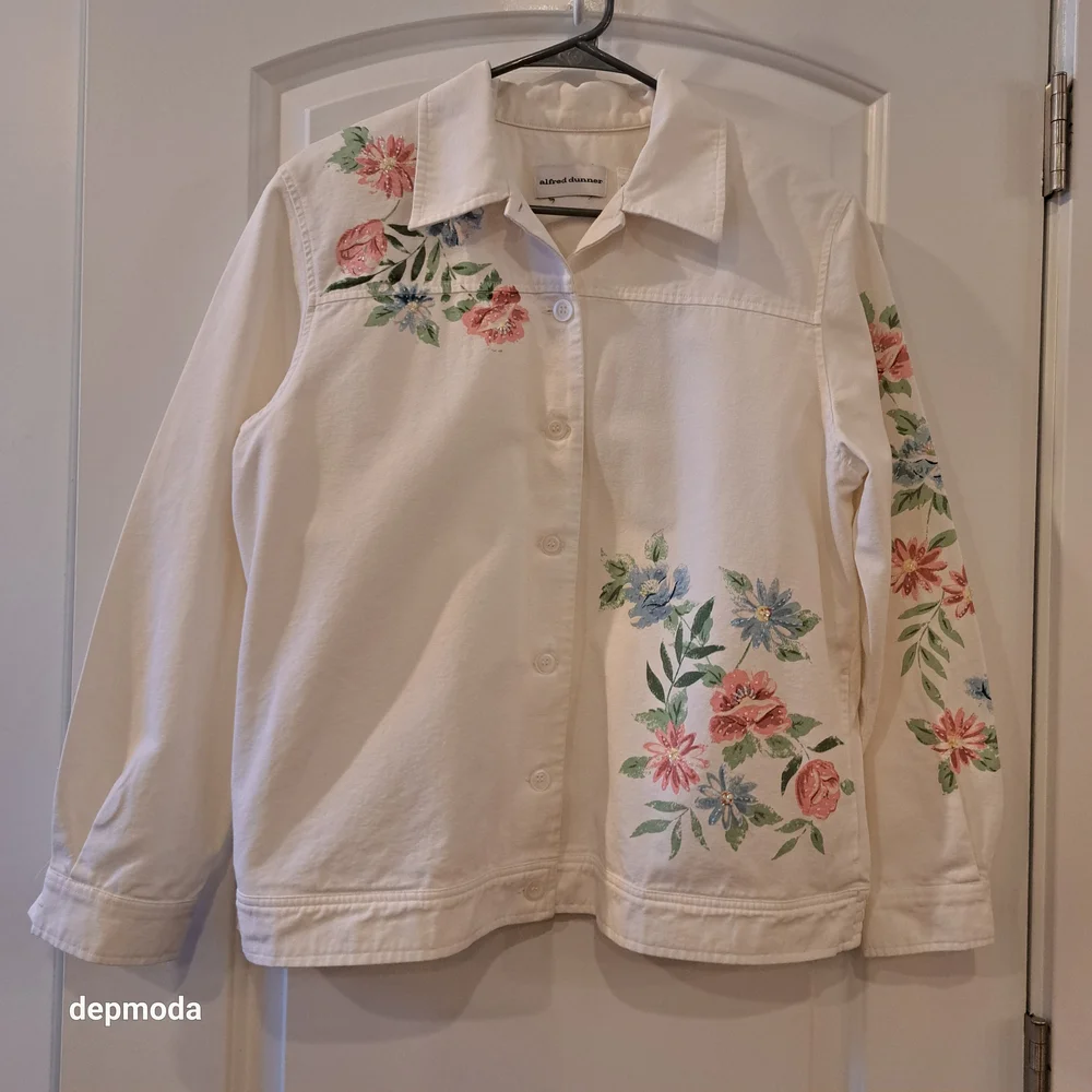 Alfred Dunner White Floral Jean Jacket Size 12